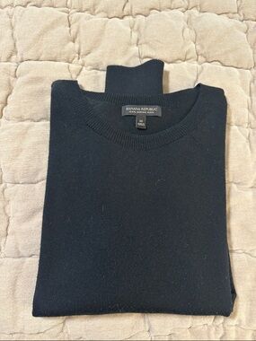Banana Republic Women’s Crewneck Merino Wool Sweater - Black